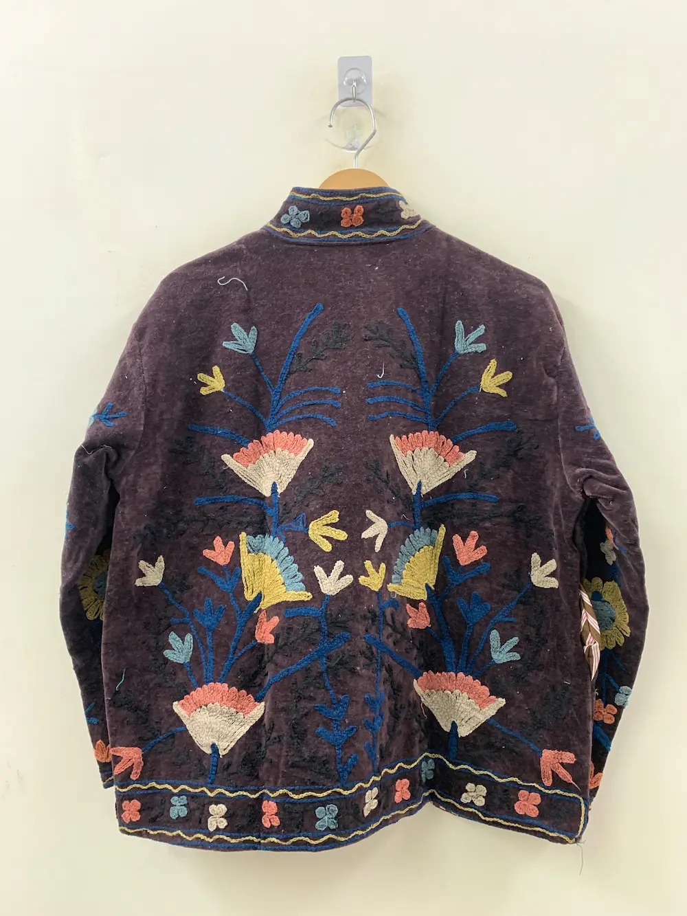 Handmade Velvet Jacket with Suzani Embroidery – Boho Chic Wear 2