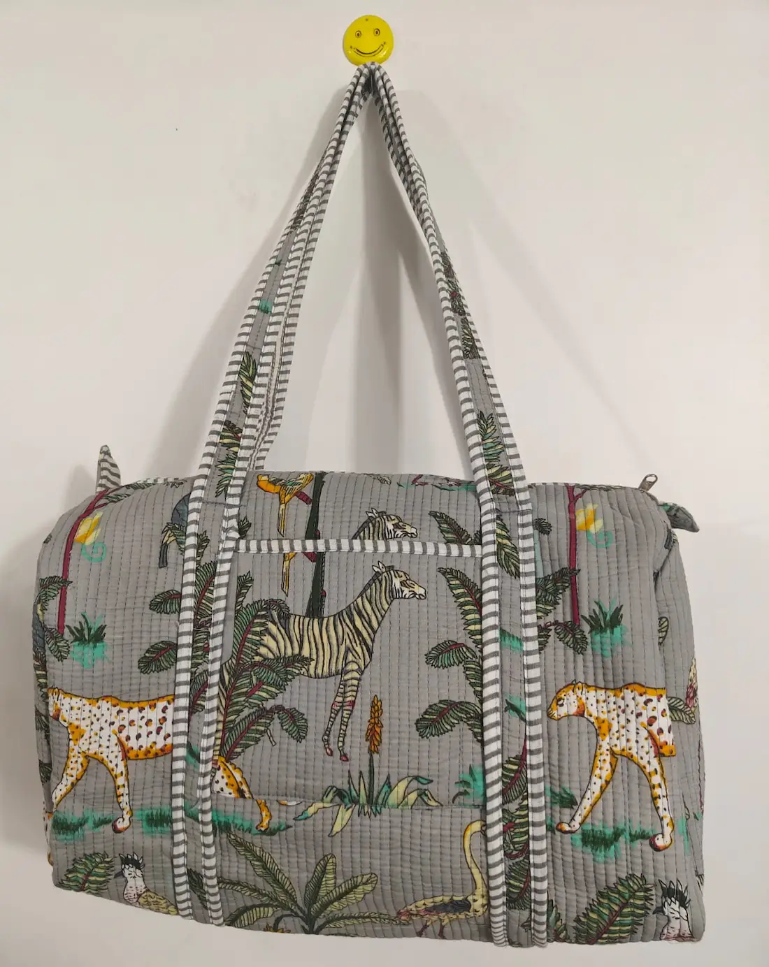 Large Duffel Bags – Extra Spacious Bags for Long Trips