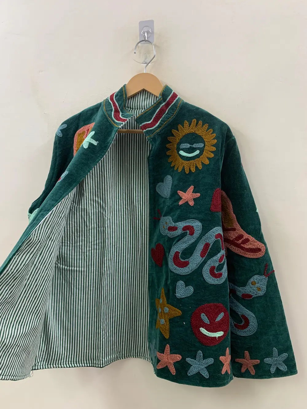 Suzani Embroidered Velvet Jacket – Luxury Handmade Bohemian Outerwear 3