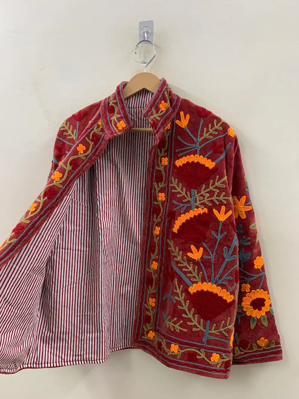 Vintage Style Velvet Suzani Jacket – Handmade Bohemian Fashion 2