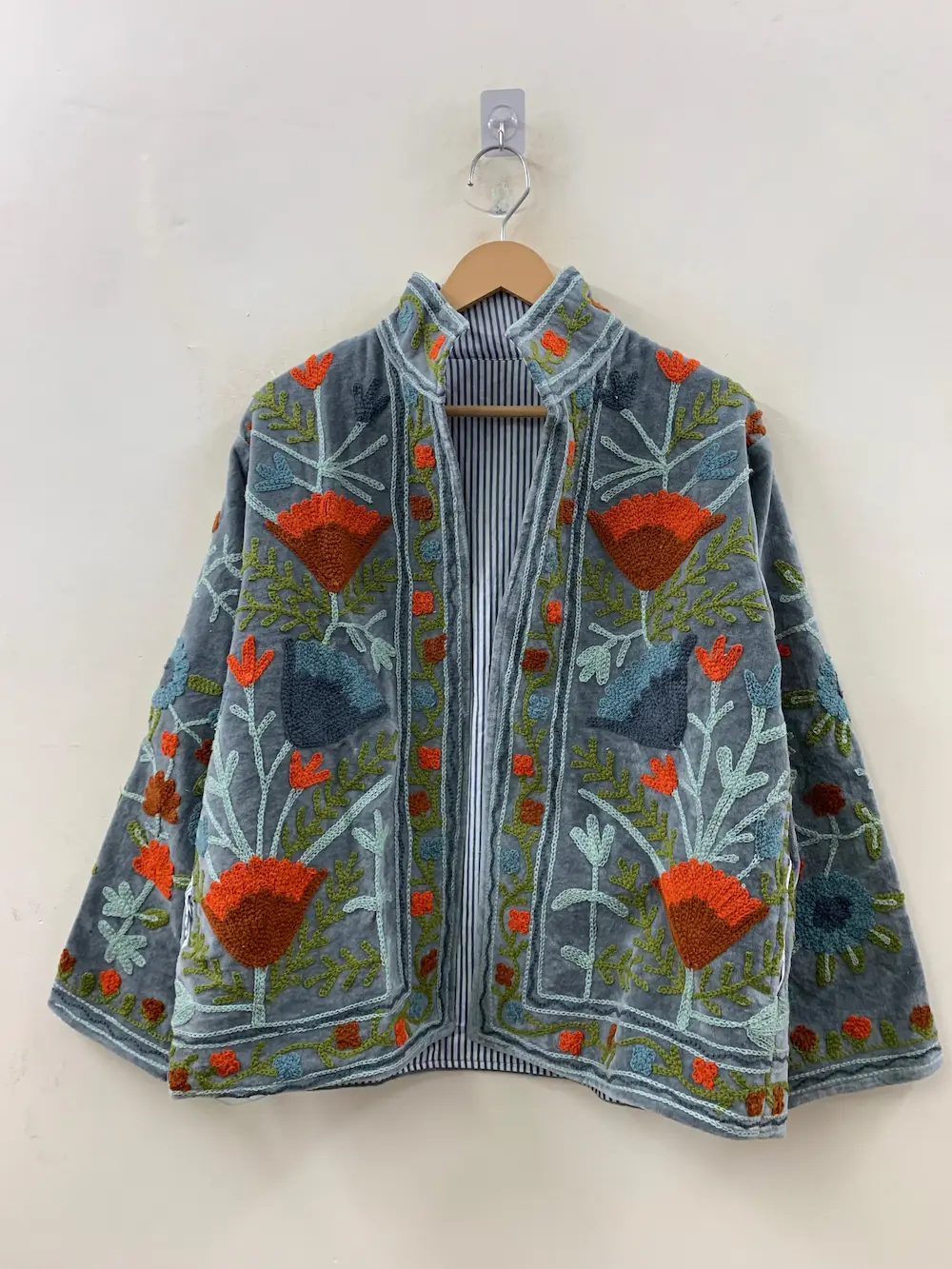 Handmade Suzani Embroidered Velvet Jacket – Luxury Ethnic Coat 3