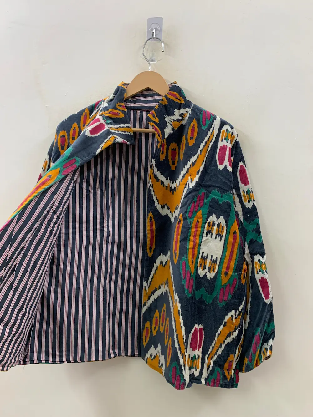 Velvet Suzani Jacket for Women – Ethnic Embroidered Outerwear 3