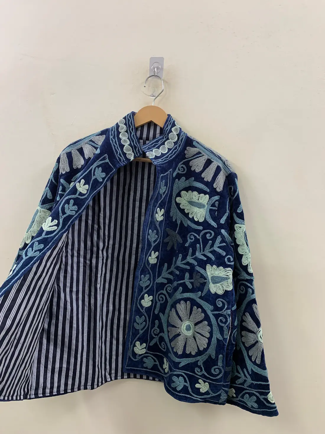 Women’s Velvet Suzani Jacket – Handcrafted Ethnic Coat 2