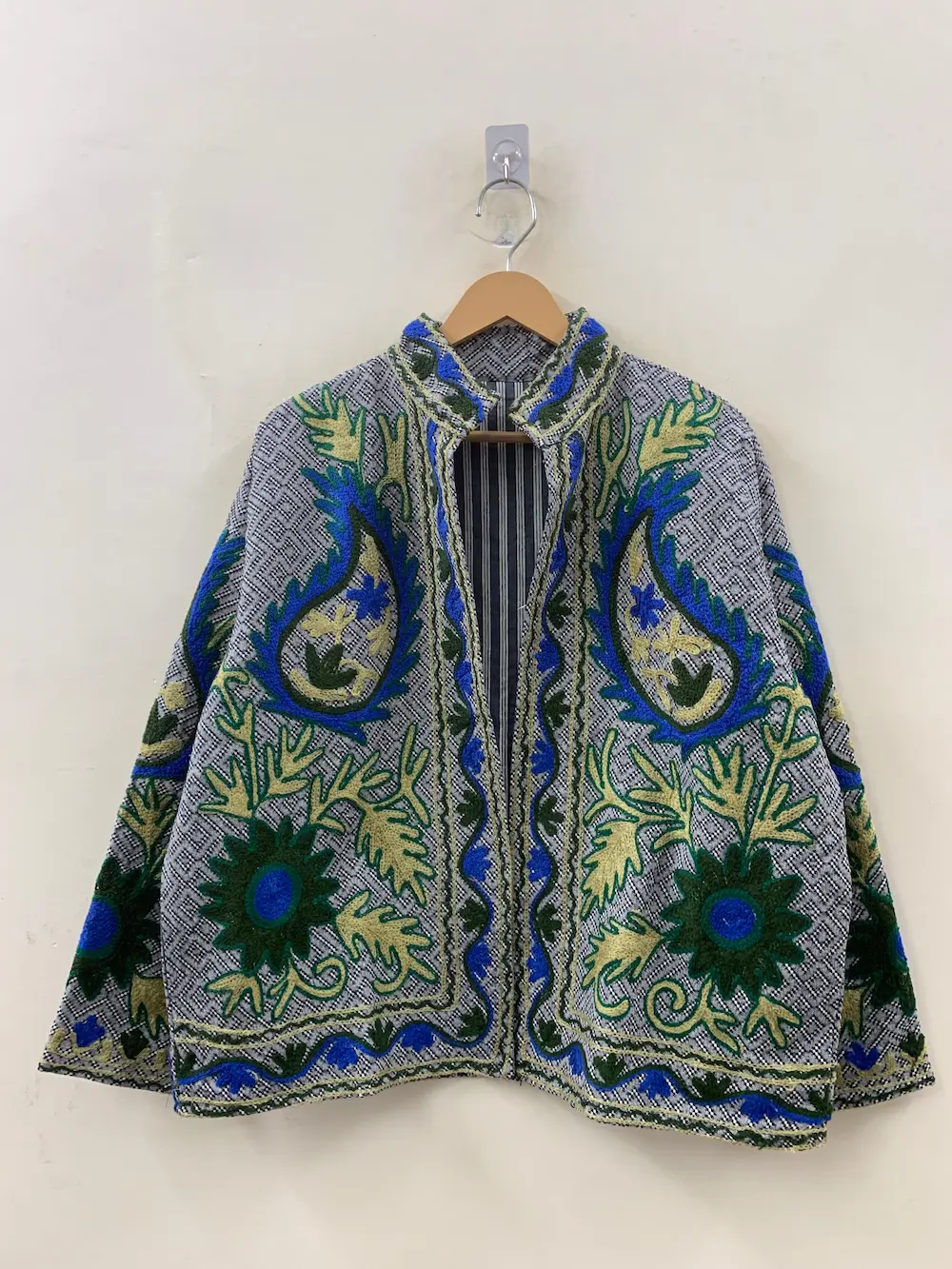 Luxury Velvet Suzani Jacket – Handcrafted Boho Statement Piece 2