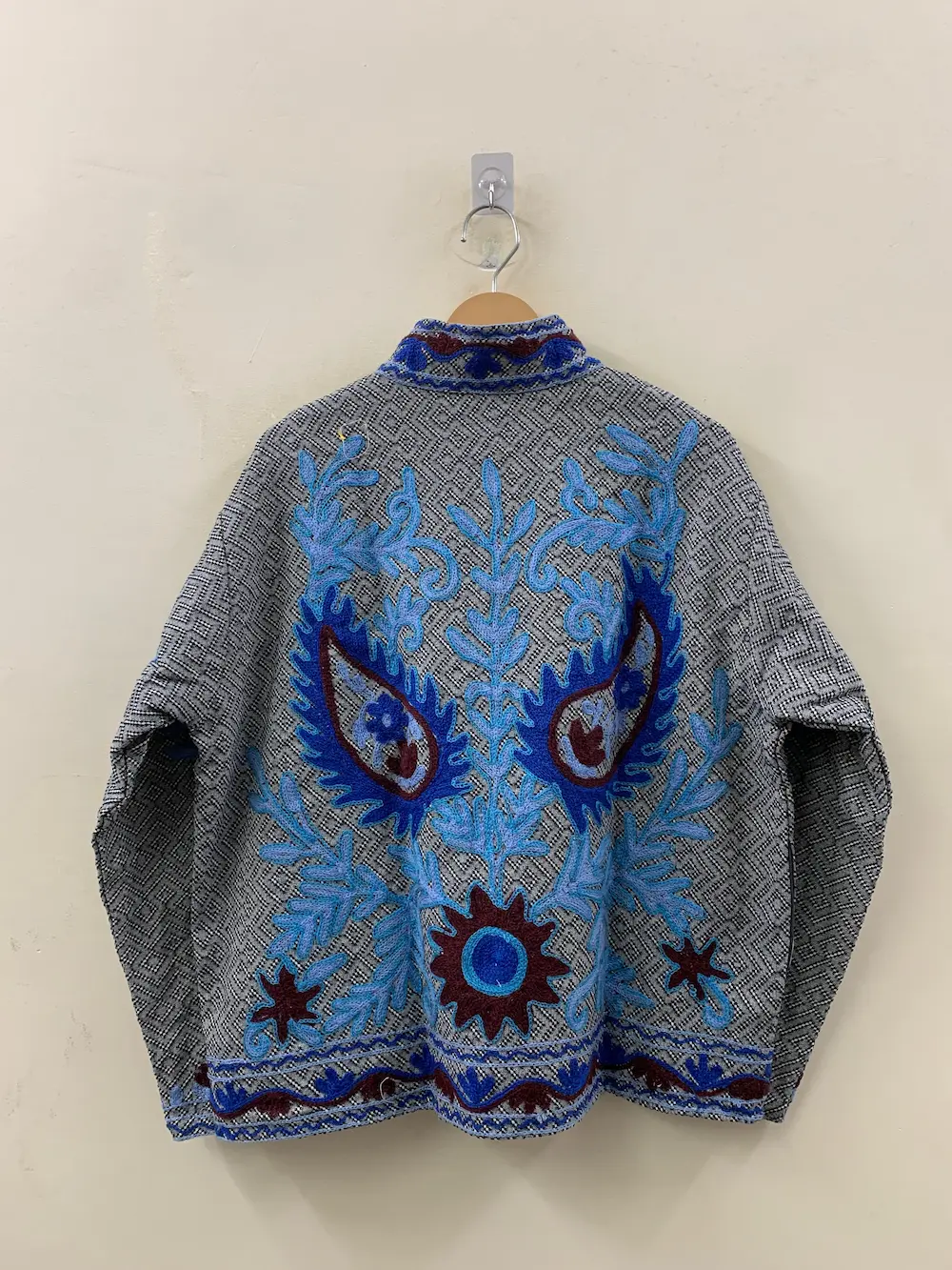 Velvet Suzani Embroidered Jacket – Traditional Artisan Coat 2