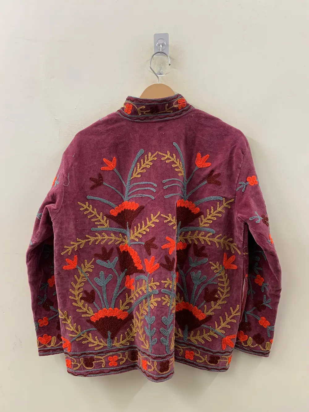 Luxury Velvet Suzani Jacket for Women – Vintage Inspired Embroidery 3