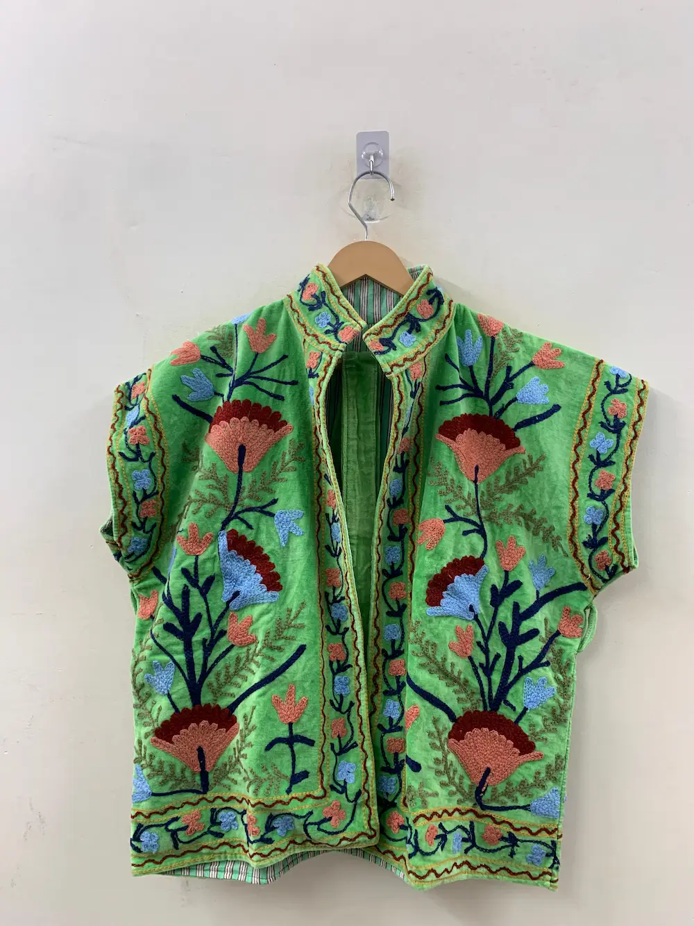 Handmade Velvet Suzani Vest – Embroidered Boho Waistcoat for Women