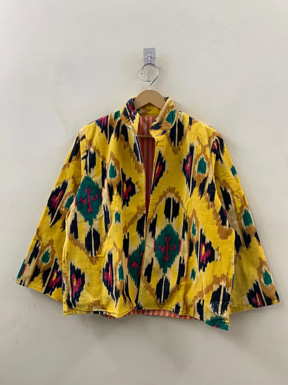 Printed Jackets for Women – Stylish & Trendy Designer Outerwear