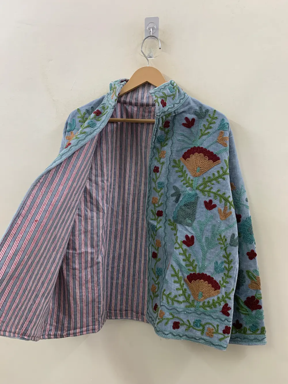 Elegant Velvet Suzani Jacket – Artisan Crafted Ethnic & Boho Style Outerwear 2